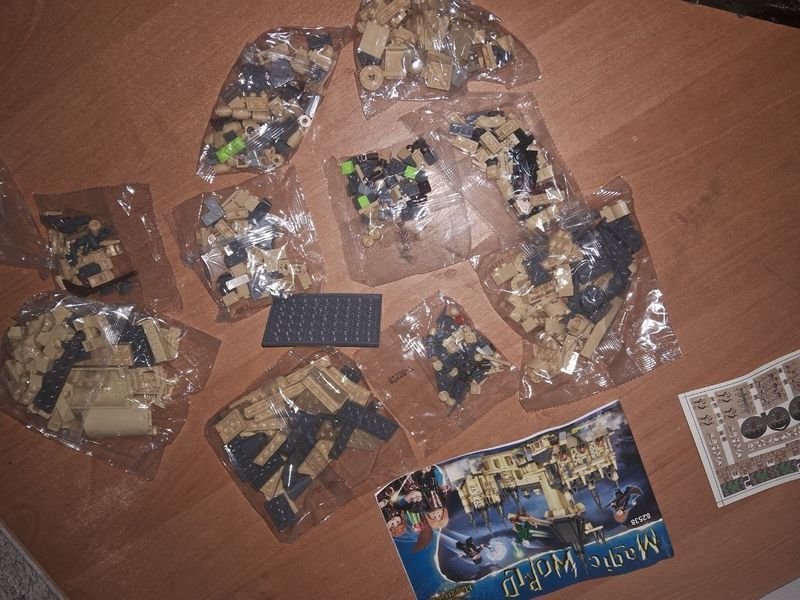 Конструктор Магічний замок 830 деталей із фігурками Великий 3D набір для дітей та підлітків 830хогв фото