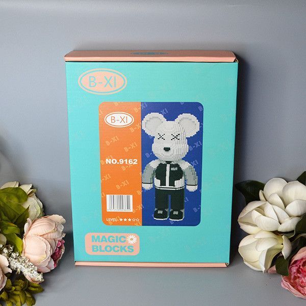 Конструктор Magic Blocks мишка в костюме Bearbrick 50см 2235423775 фото