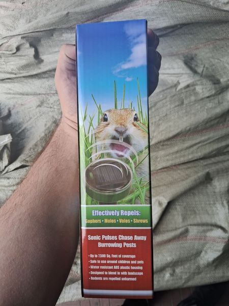 Отпугиватель кротов и грызунов на солнечной батарее Garden Pro, ультразвуковой, комплект 2 шт для сада и огорода 50190крот фото